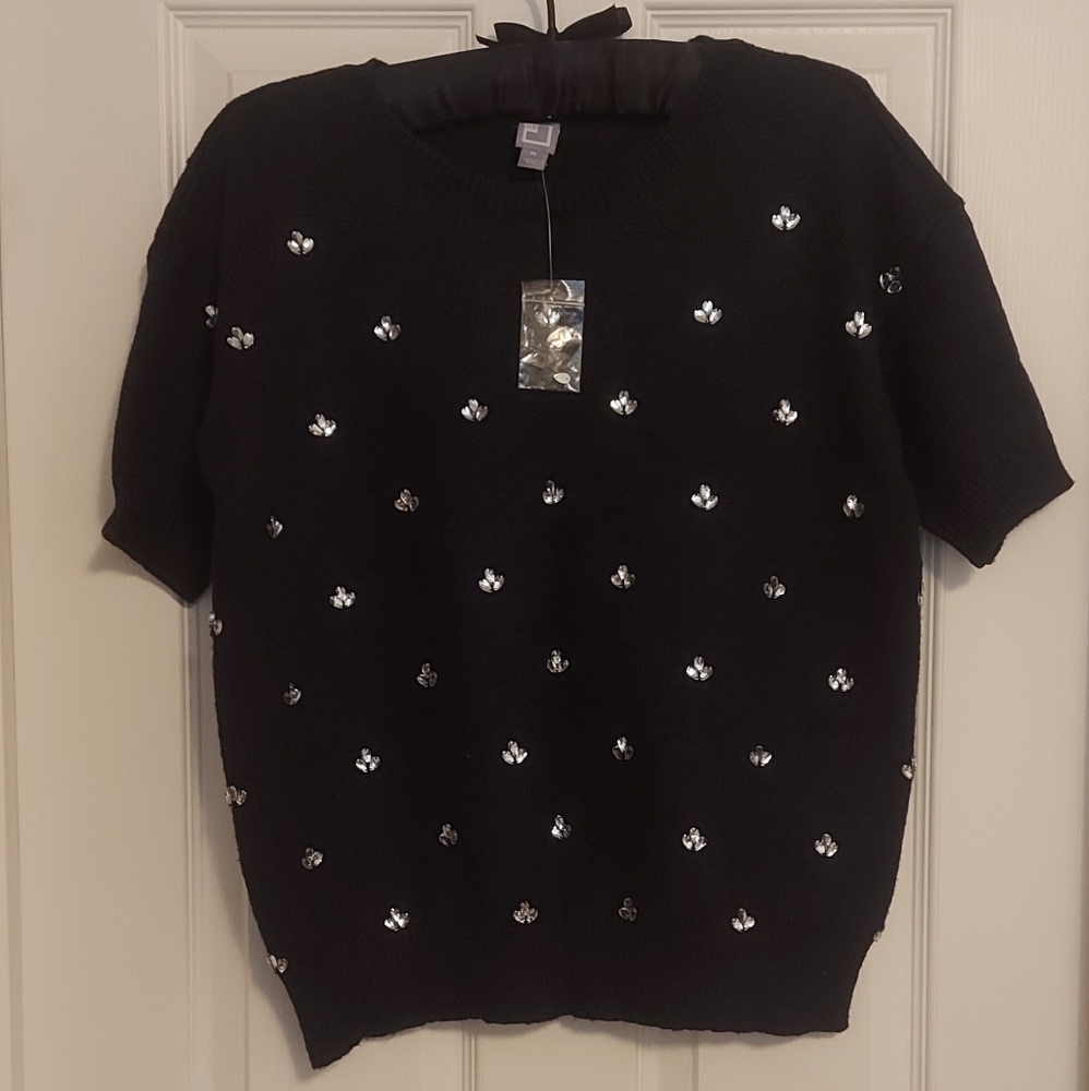 JCPenney embellished short sleeve sweater